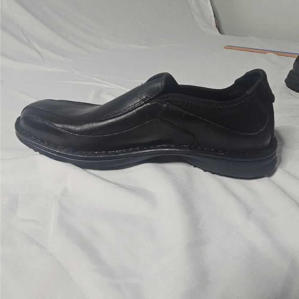 Timberland Men's 9 9.5 Black Leather Loafers Precision Fit Slip On Dress Shoes